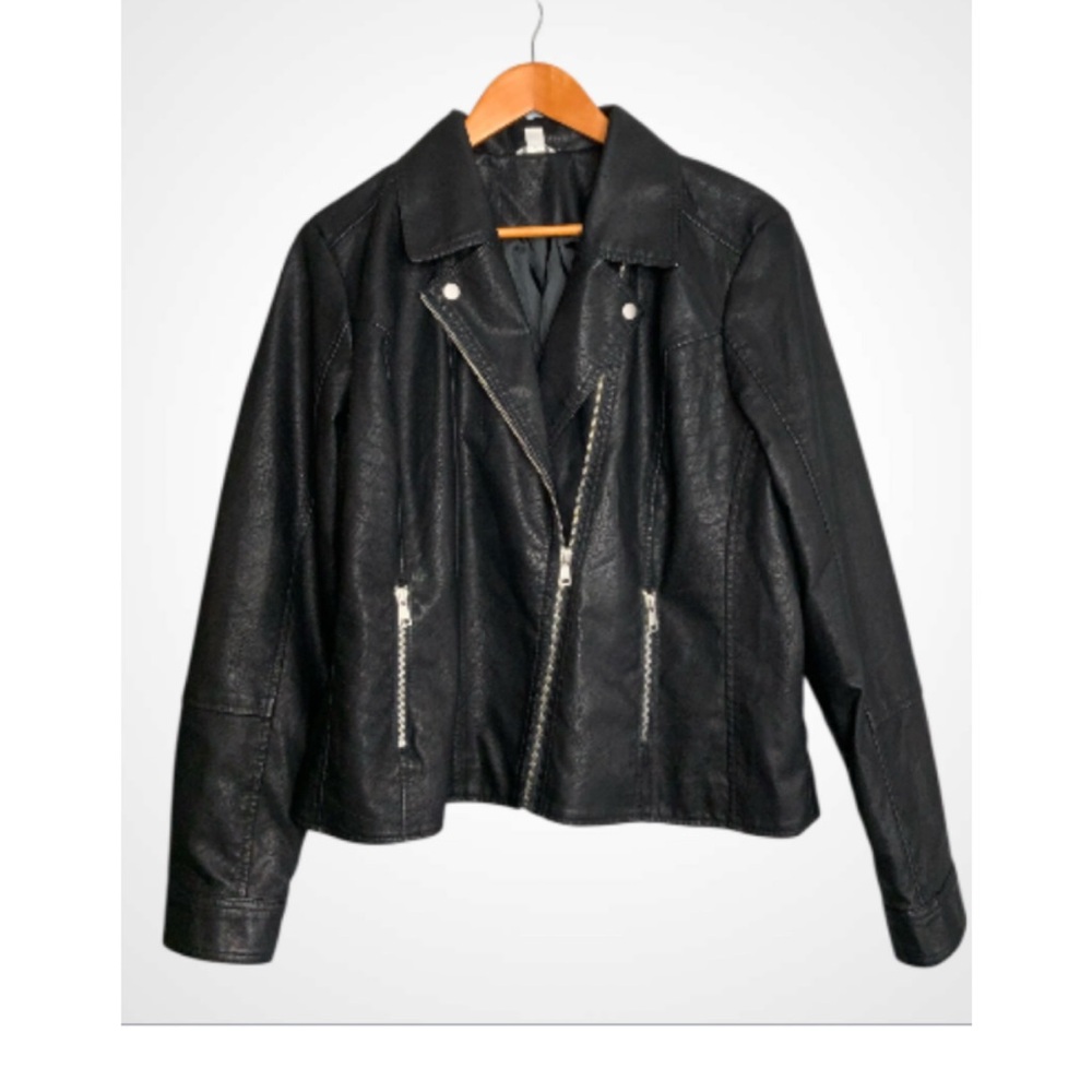 Cato Black Faux Leather Moto Jacket with Zipper Accents XL
